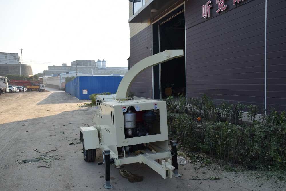 果（guǒ）園樹枝粉碎機